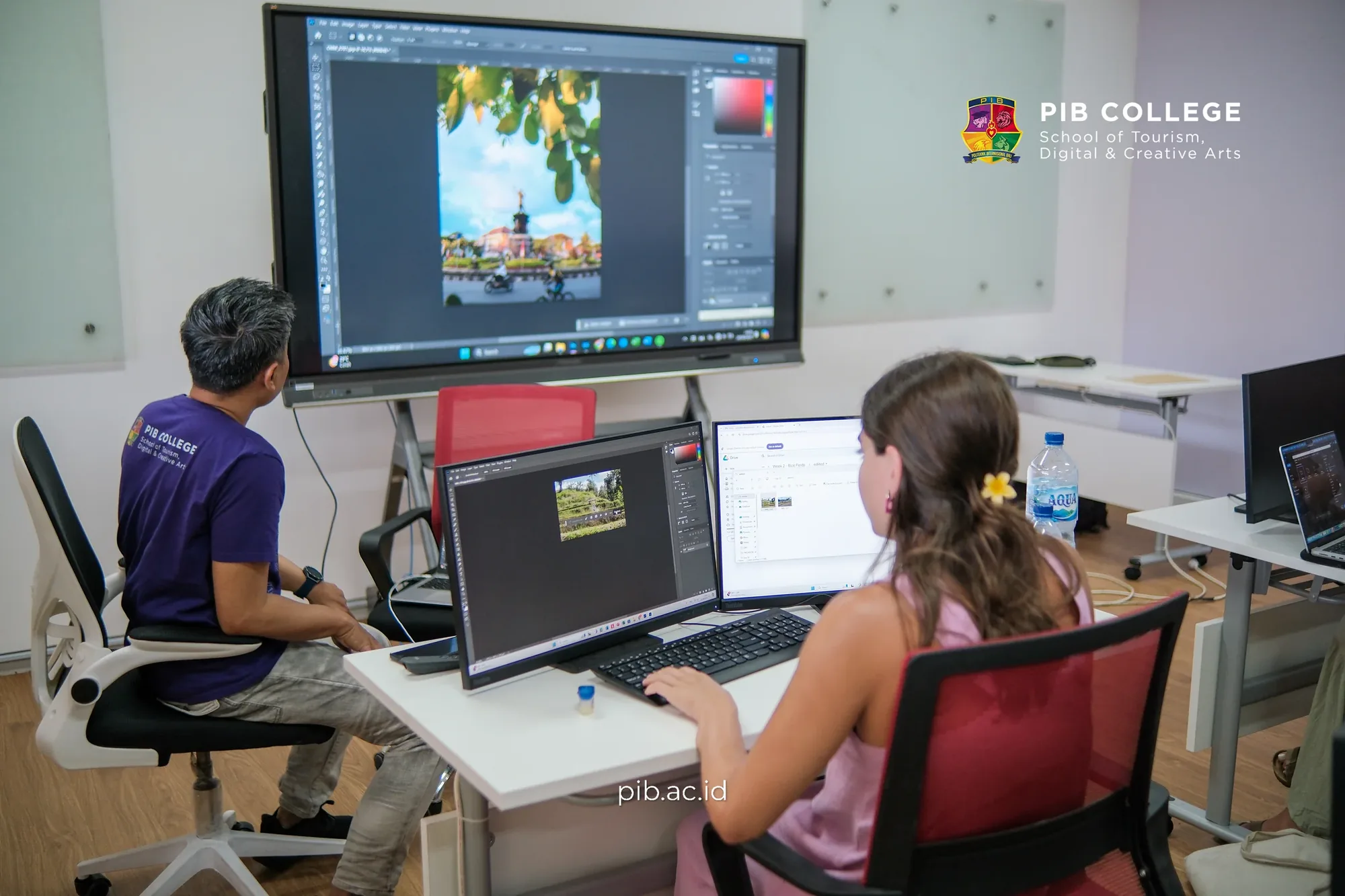 Editing workshop in a PIB computer lab